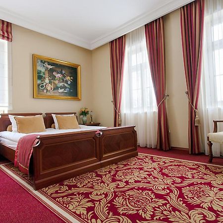 Palac Zelechow Spa & Wellness Экстерьер фото